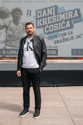 Ando-Anzulovic-1