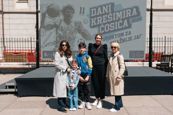 Obitelj-Cosic